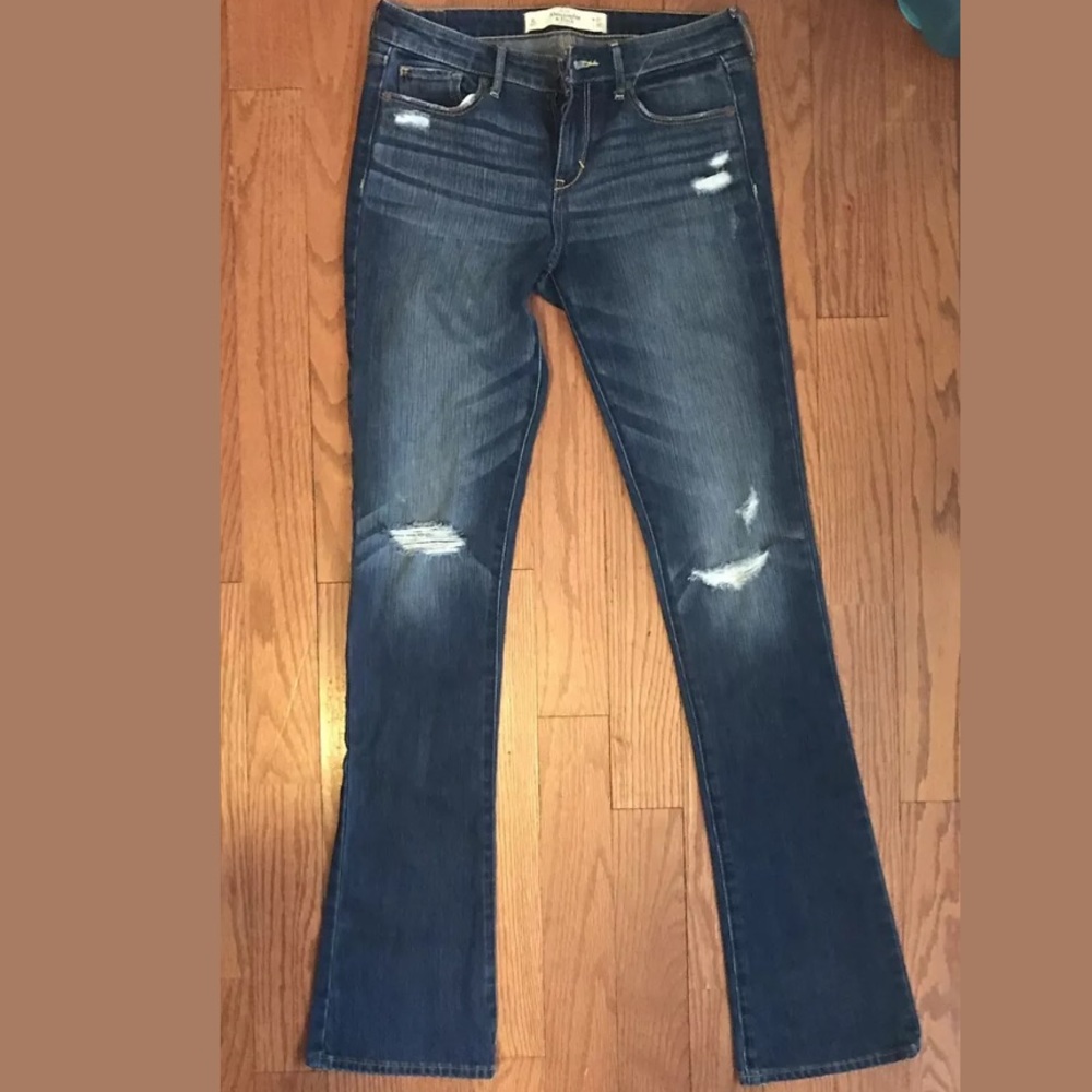 Abercrombie And Fitch LONG! Flared Blue Jeans